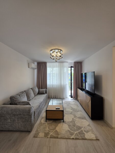 Hils Brauner, prima inchiriere, 2 camere, parcare inclusa, 7 min. Metrou.